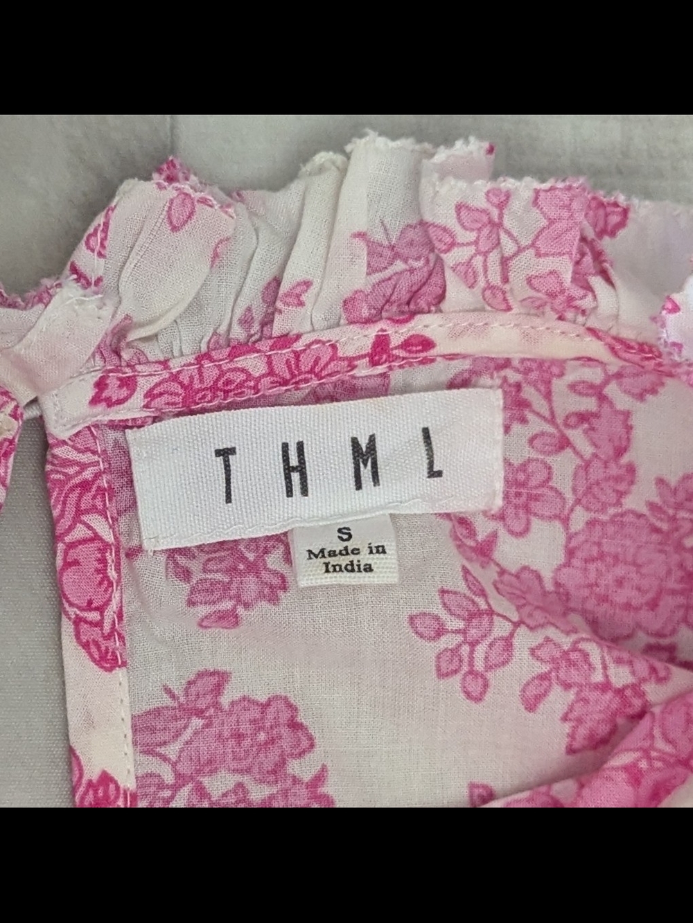 THML S Pink White Floral Embroidered Puff Sleeve Mock Neck Blouse Boho Preppy - Picture 5 of 6